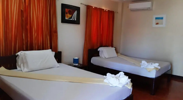 Трёхместный номер Deluxe SLAMS Garden Dive Resort