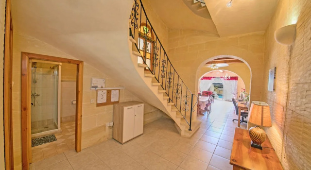 Bertinas Boutique Living, Varaa Boutique-hotelli San Lawrenz Gozo