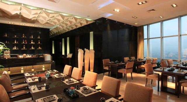 Номер Deluxe HJ International Hotel