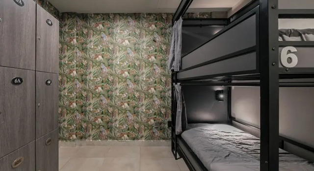 Кровать в общем номере (мужской номер) Mr. Herold homes