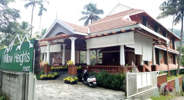 Willow Heights Athirapally, Book Hotel Athirapally New Delhi