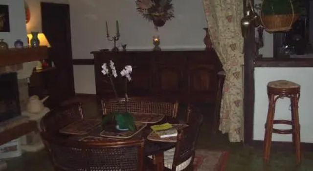 Chambres d'Hôtes des Caissons, Boek Hotel Paray-sous-Briailles 