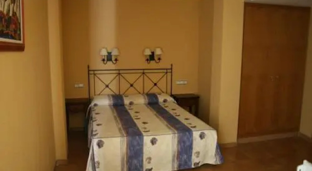 Hotel-Restaurant Cal Mariner, Забронировать Отель Эль-Порт-де-ла-Сельва Cap de Creus Nature Reserve