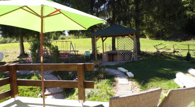 Maison Carmen - Restaurant , meublé de tourisme, appartements, Reserva ahora Albergue Xertigny Vosgos