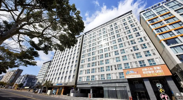 Bridge Residence Hotel, Забронировать Отель Отели Согвипхо с парковкой, Парковка