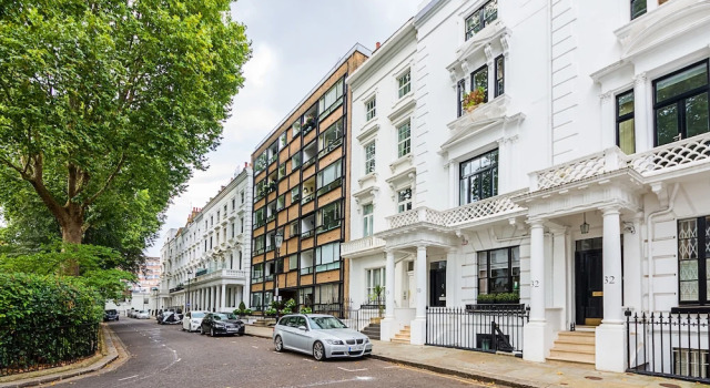 CDP Apartments Knightsbridge, Забронировать Апартаменты/квартира Отели Лондона с парковкой, рядом с Здание «Мишлен Хауз», Парковка