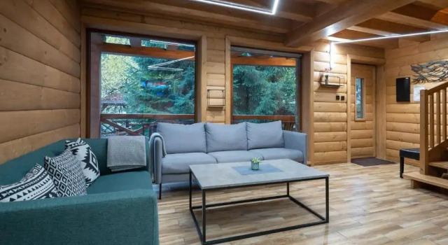 AC RiverStone CHALET, Book Chalet Villaer i Žilinský kraj, Villa