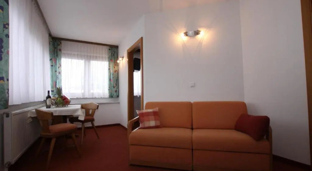 Hotel Garni Tirol, Забронировать Отель Вальхзе Kaiserwinkl