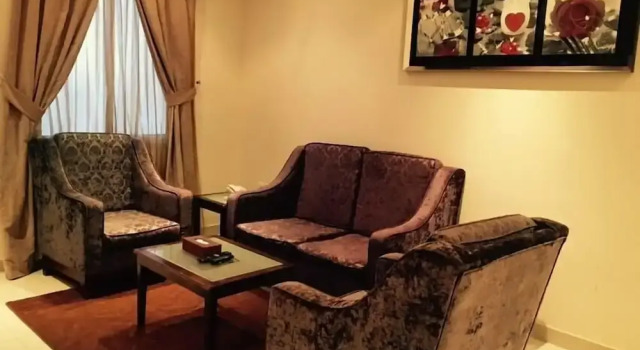 Taleen Serviced Apartments AlMasif- تالين المصيف للشقق المخدومة, Забронировать Апартаменты/квартира Отели Эр-Рияд с парковкой, рядом с Банкетный зал Al Mursalat, Парковка