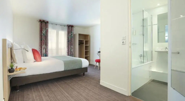 Двухместный номер Comfort Hotel Beaugrenelle Tour Eiffel