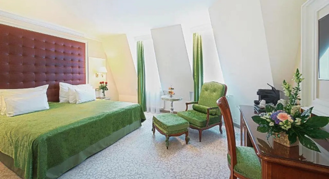 Двухместный номер Comfort Carlsbad Plaza Medical Spa & Wellness hotel