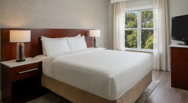 Четырёхместный люкс с 2 комнатами Residence Inn by Marriott Atlanta Buckhead