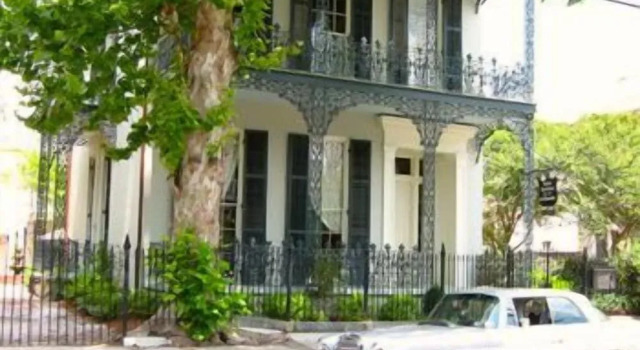 Terrell House Bed and Breakfast, Забронировать Отель «постель и завтрак» Отели Нового Орлеана 3 звезды, рядом с Brevard-Clapp House, 3*