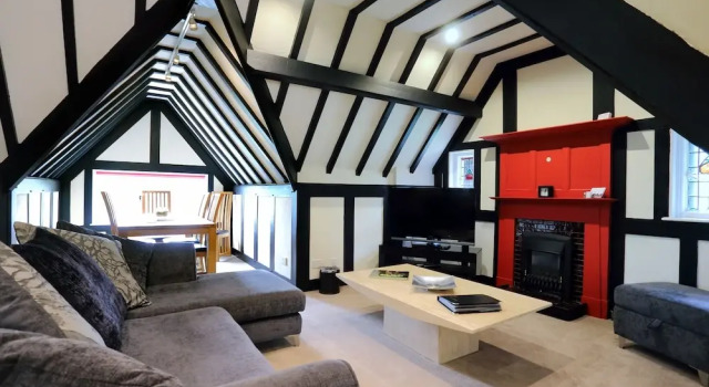 Arden House - Turret Penthouse