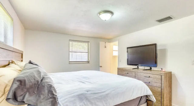 1 Mi to Boat Ramp: Home Near Chassahowitzka River!, Prenota Casa vacanze Cottage a Homosassa, Cottage