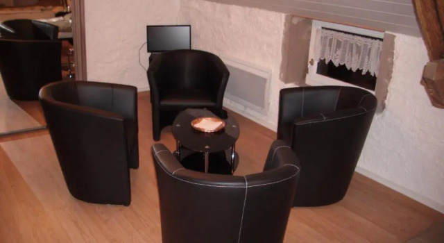 Четырёхместный номер Standard Grange dAnjeux Bed & Breakfast