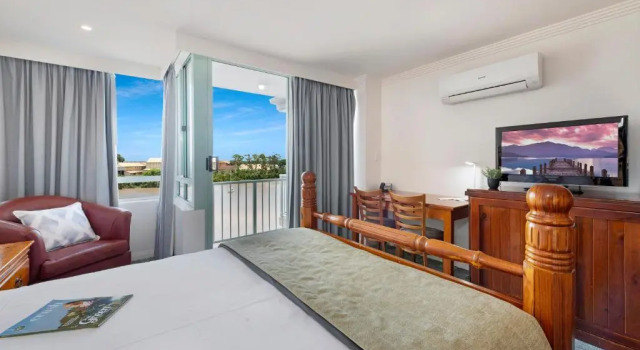 Двухместный номер Standard с видом на реку Burnett Riverside Hotel