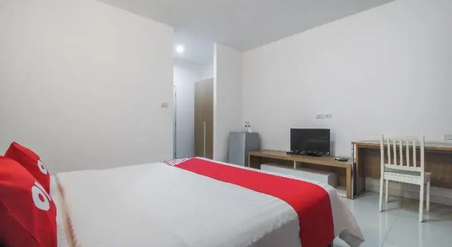 Номер Standard OYO 662 Malee Bunga Hotel