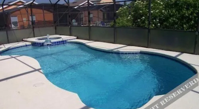 2005 Royal Ridge Drive 5 Bedrooms, 3 Bathrooms, Забронировать Отель Отели Давенпорт с парковкой, Парковка