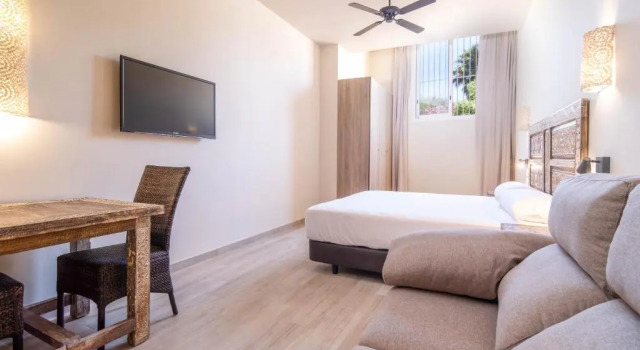 Студия Tarifa Suites by QHotels