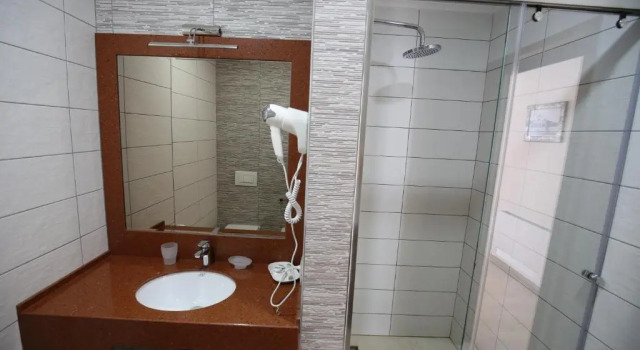 Трёхместный номер Standard Hotel Dyrrah