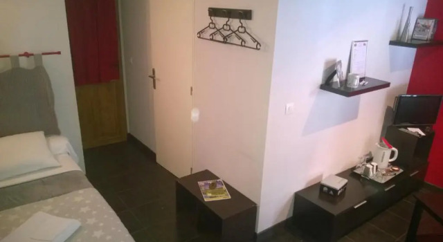Двухместный номер Standard Chambres DHotes "Les Chiens Verts", jardin, terrasse, parking privé
