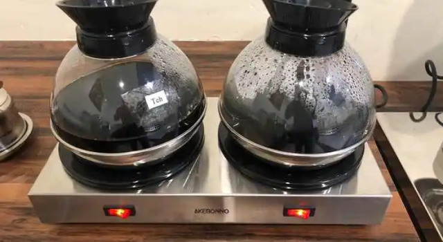 Hotel Paragon Singkawang, Rezervovat Hotel Hotely v Kalimantan s parkováním, Parkování