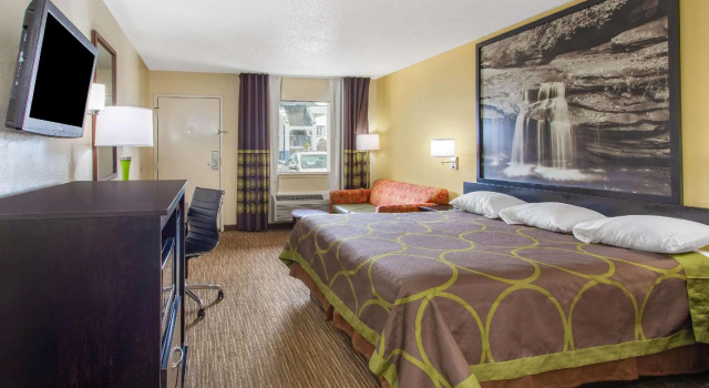Двухместный номер Standard Super 8 by Wyndham Florence