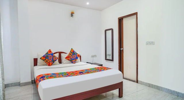 Номер Premium Via Shreyas Inn