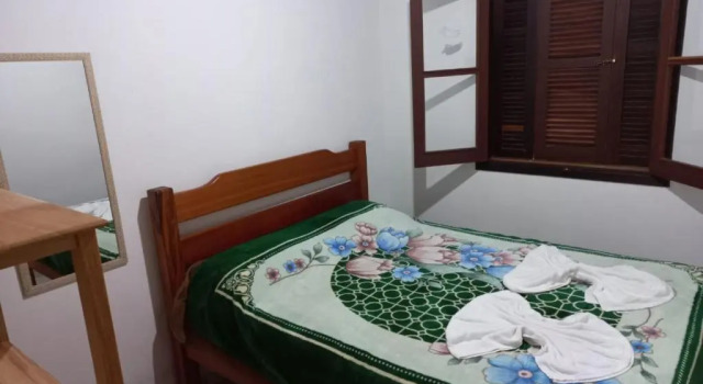 Casa limas, Забронировать Отель Отели Монти-Верди с парковкой, рядом с Municipal Stadium Verner Grimberg Monte Verde, Парковка