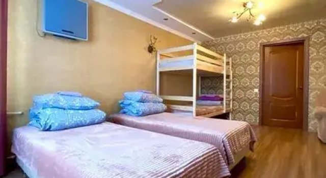 Квартира Какаду на ул. Шеронова 10