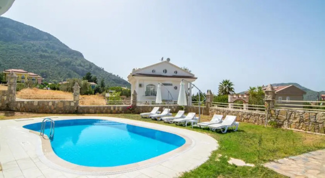 Ropetackle Villa