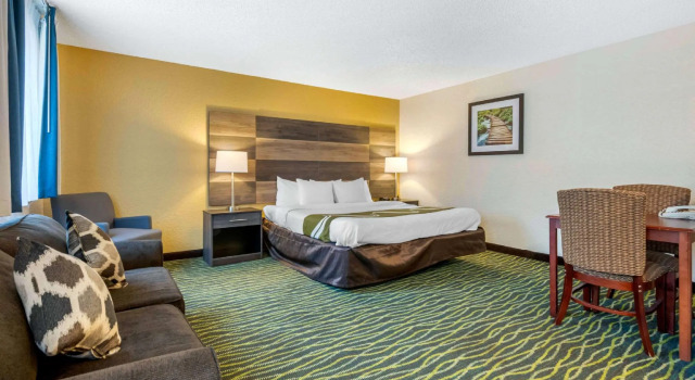 Двухместный номер Standard Quality Inn & Suites Leesburg Chain of Lakes