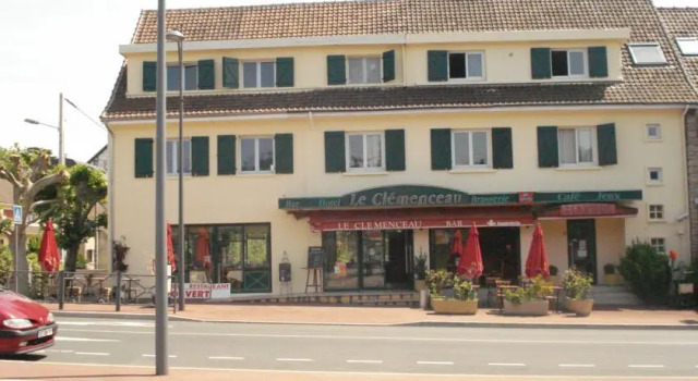 Le Clemenceau, Varaa Hotelli Hotellit Val d'Oise pysäköinnillä, Pysäköinti