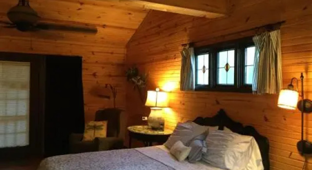 River Valley Rentals, Varaa Hotelli Mountain View 
