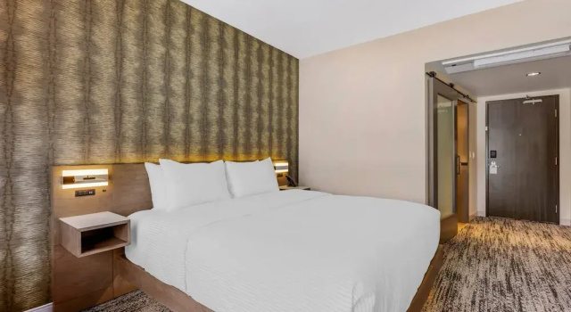 Номер Standard Cambria Hotel Portland - Pearl District