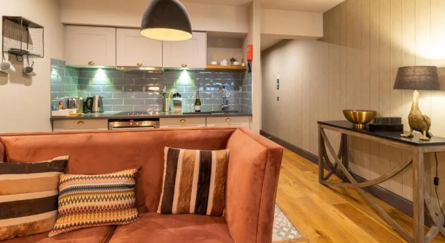 The Lawrance Luxury Aparthotel - Harrogate, Забронировать Апарт-отель Бизнес-отели Англии, 4* 5*