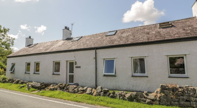 Ael Y Bryn, Book Feriehus Menai Bridge Anglesey