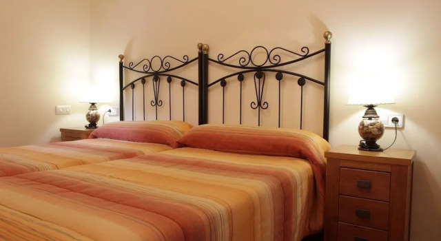 Remoña 2, Boek Hotel Camaleño Liébana