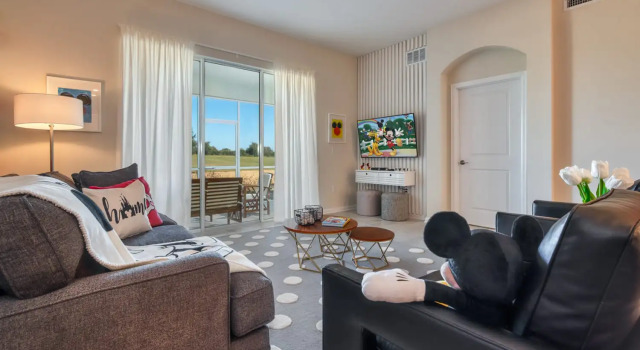 Incredibly beautiful Mickey themed condo, Book Lejlighed Hoteller i Four Corners med pool, Swimmingpool