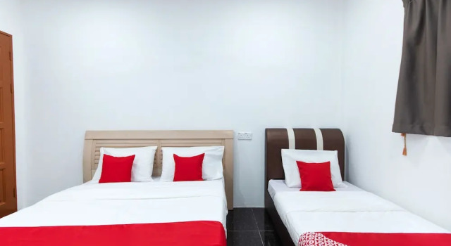Люкс Superior OYO 44011 Weng Bee Guest House