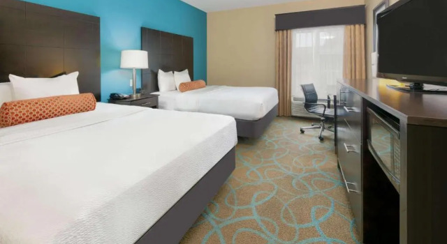 Четырёхместный номер Deluxe La Quinta by Wyndham Clinton Historic Route 66