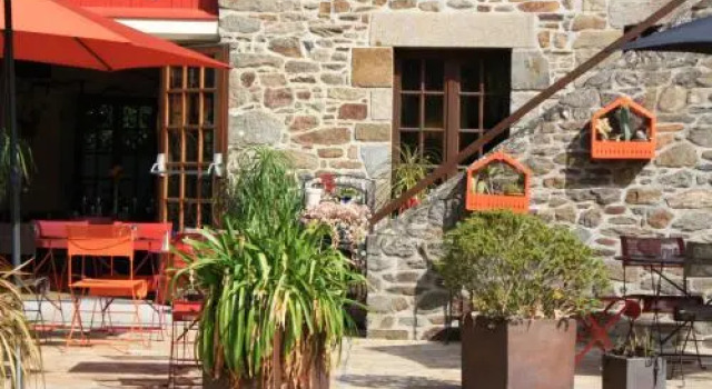 Auberge de la chesnaie, Đặt Nhà trọ Hostel ở Brittany, Nhà trọ