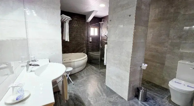Люкс Classic Hotel Los Barruecos