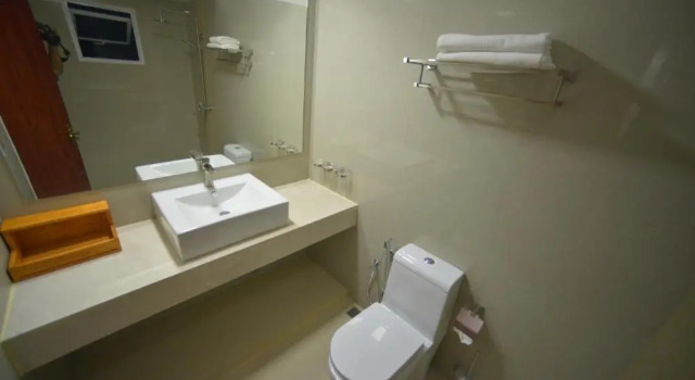 Двухместный номер Deluxe Hathaa Beach Maldives