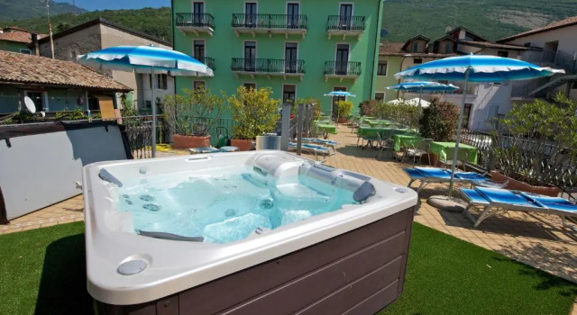Двухместный номер Superior с балконом Lake Hotel Benaco