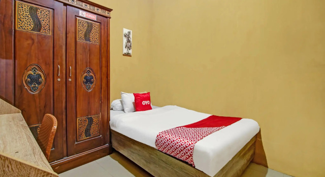 Одноместный номер Standard Reddoorz Syariah at House Of Melati Kepanjen