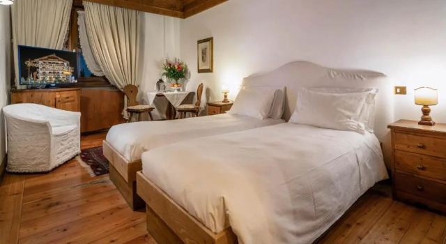 Номер Deluxe Hotel Bellevue Suites & Spa