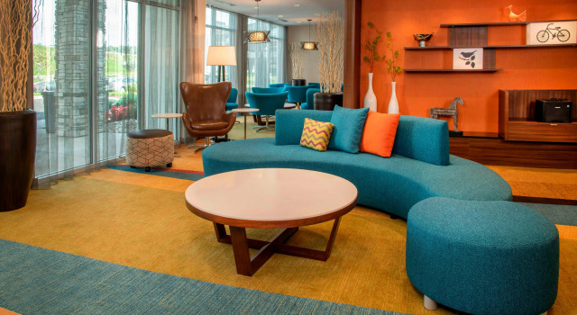 Fairfield Inn & Suites by Marriott Harrisburg International Airport, Boek Hotel Middletown 