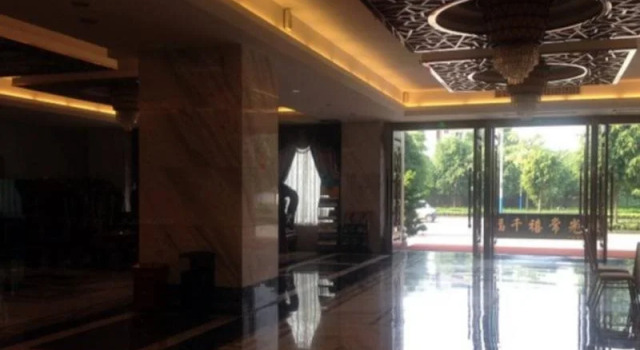 Nanning Qian Xi International Hotel, Rezerwuj Hotel Hotele w Nanning z parkingiem, Parking
